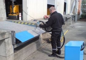 Mobilní technologie pro termoplastické povrchové úpravy  - poplastování