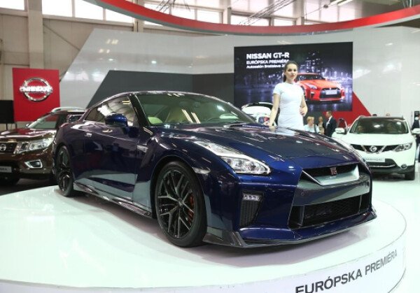 Letošní Autosalon Bratislava 2017 v plné síle - výstavní premiéry