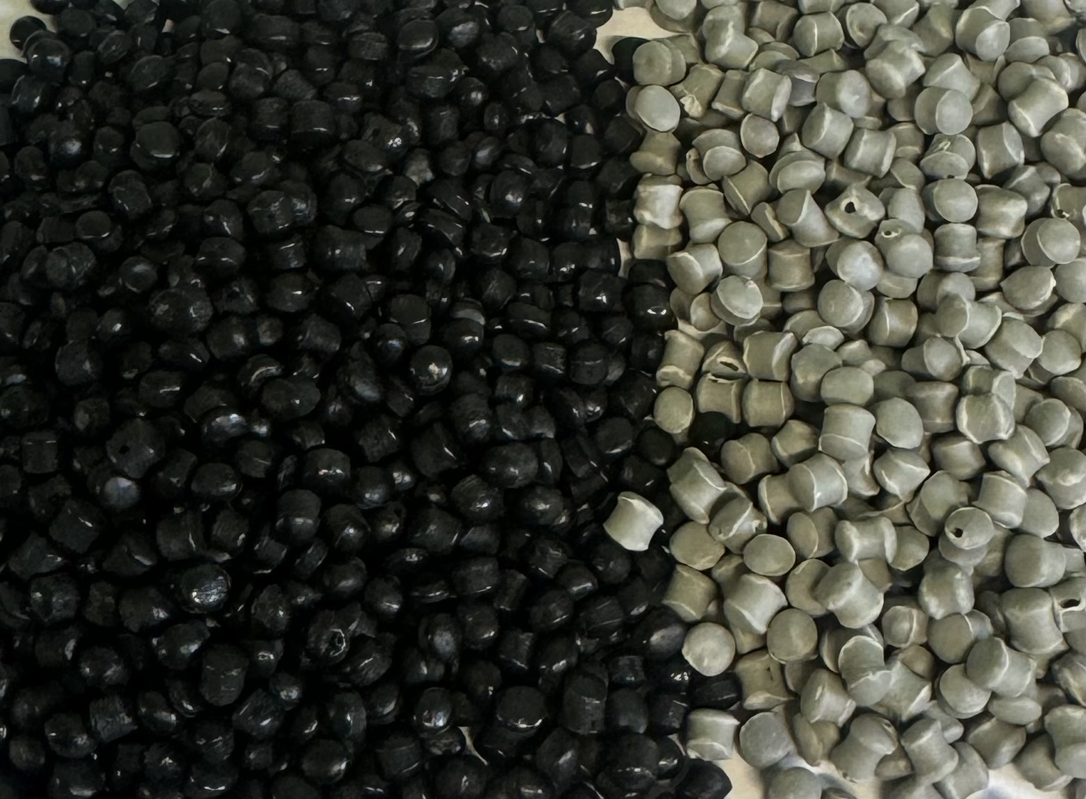 HDPE regranulát